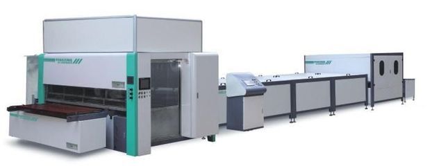 木门智能化喷漆生产线 精准喷涂与高效生产的革新之道——佛山市顺德厚积数控设备掠影